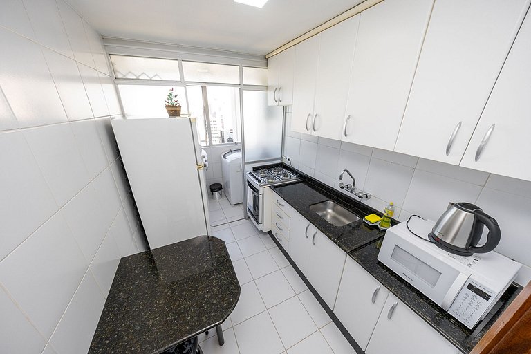 REF: 20000 Studio finamente decorado em Curitiba, até 3 pess