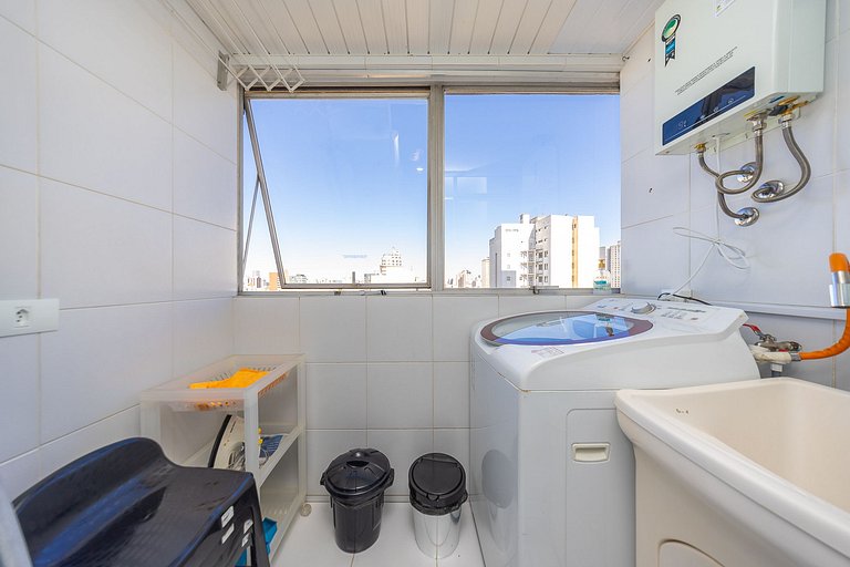 REF: 20000 Studio finamente decorado em Curitiba, até 3 pess