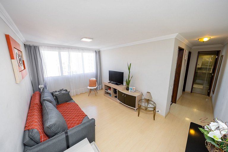 REF: 20000 Studio finamente decorado em Curitiba, até 3 pess