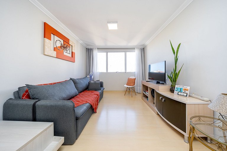 REF: 20000 Studio finamente decorado em Curitiba, até 3 pess
